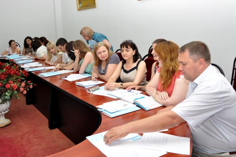 Instruiri privind scrierea de proiecte Instruiri privind scrierea de proiecte